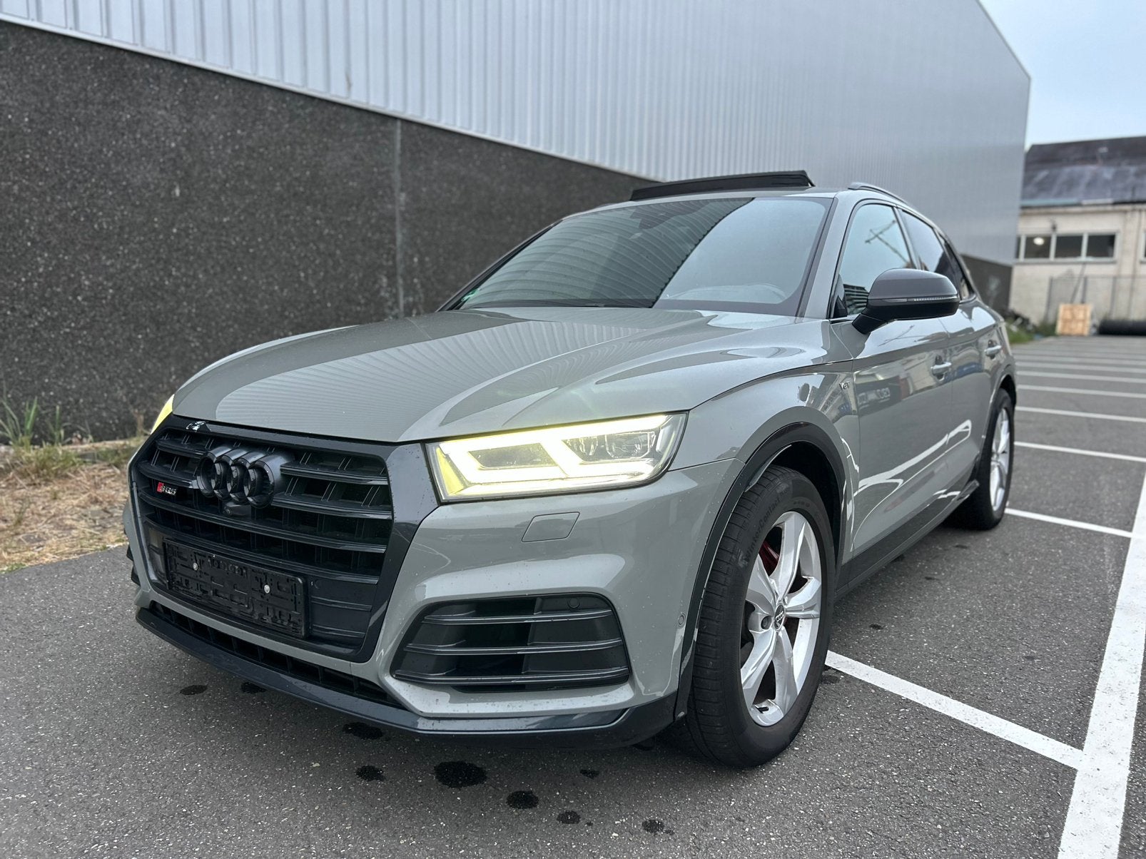 Audi SQ5 3.0tfsi 2017 DUITS PANO DSG HEADUP  VOLL OPTIES, Auto diversen, Schadeauto's, Ophalen, Zilver of Grijs, Benzine