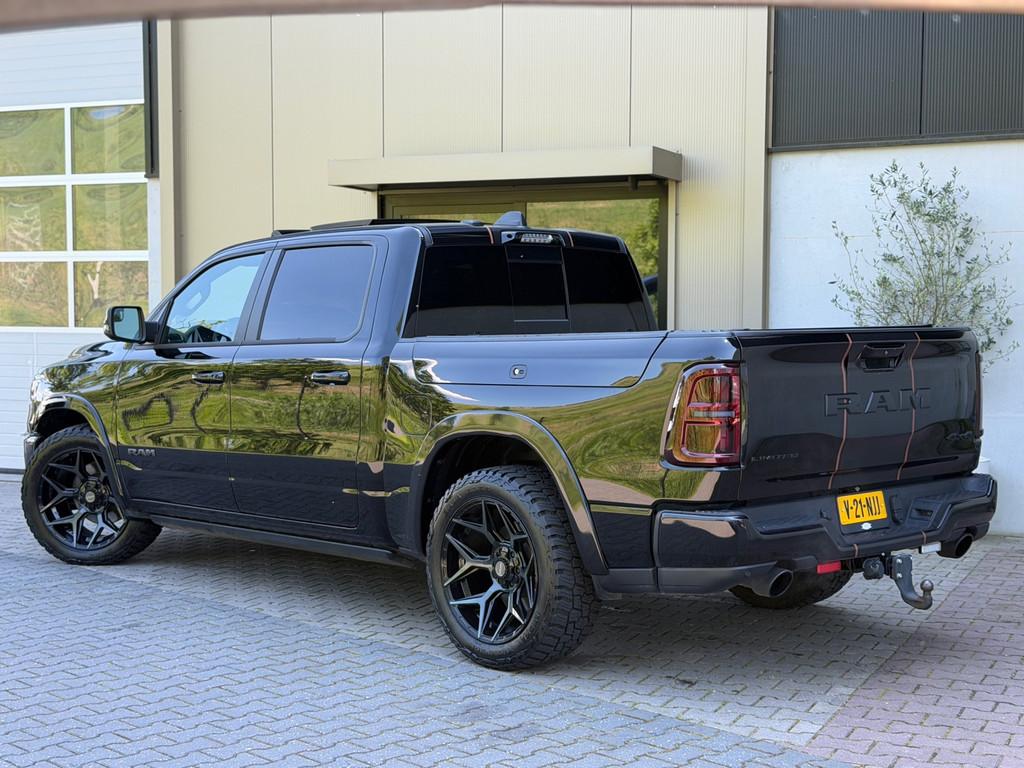 Ram 1500 Limited|540PK|Hurricane|4Play|Headup|BPM vrij!, Auto's, Bestelauto's, 2993 cc, Zwart, Bedrijf, 2589 kg