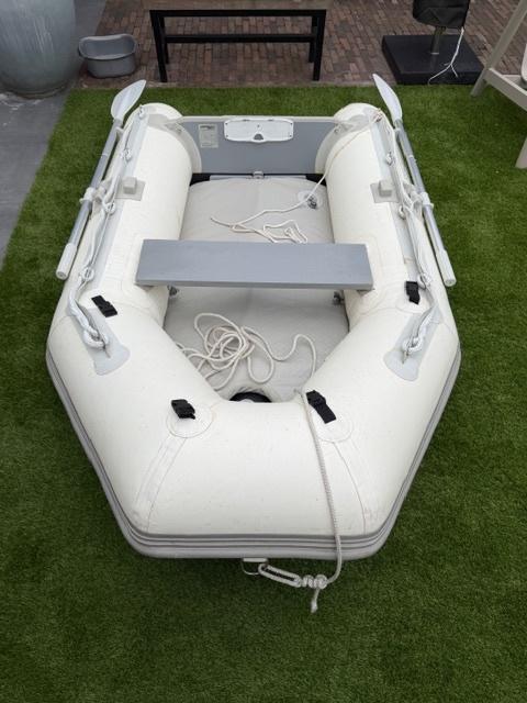 DRAGON Rubberboot 230cm met airdeck, Watersport en Boten, Ophalen, Zo goed als nieuw, Overige typen, Motorboot