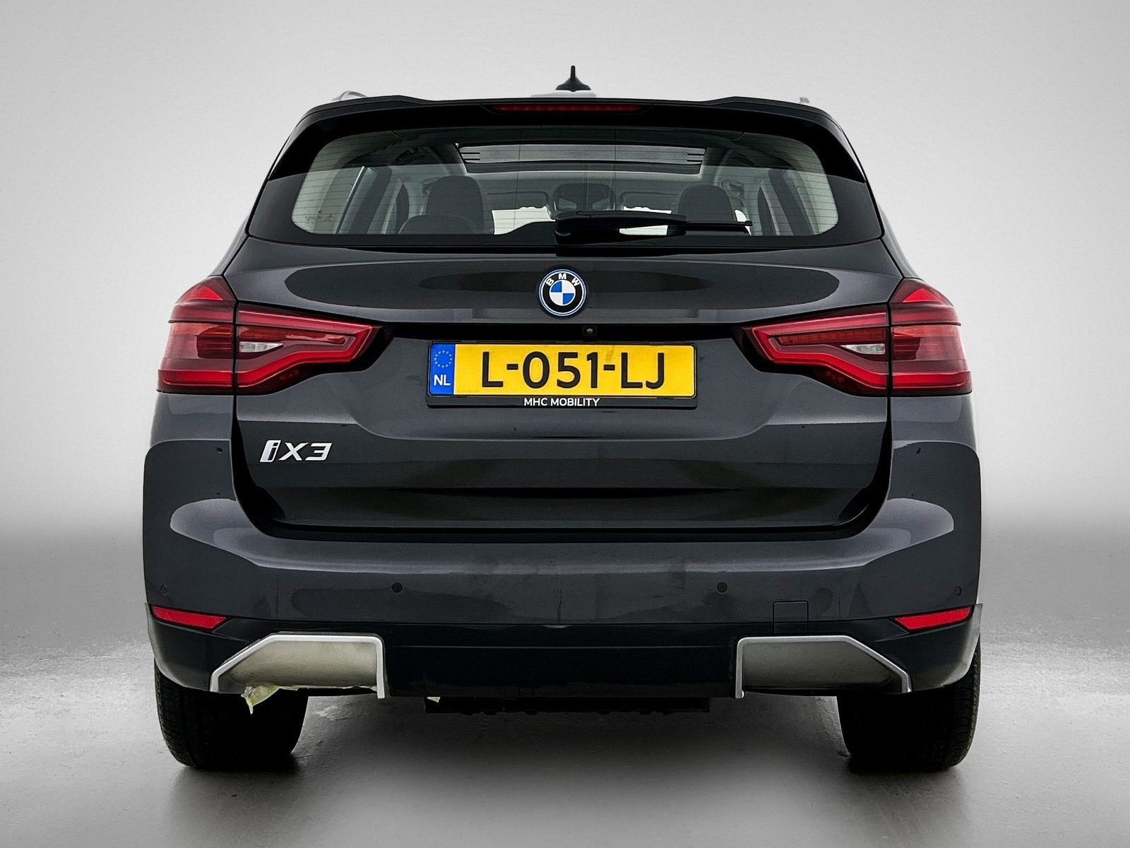 BMW iX3 Executive 80 kWh | Keyless | LED | Navi | 12 maanden, Verwarmde buitenspiegels, Gebruikt, Leder en Stof, 436 min