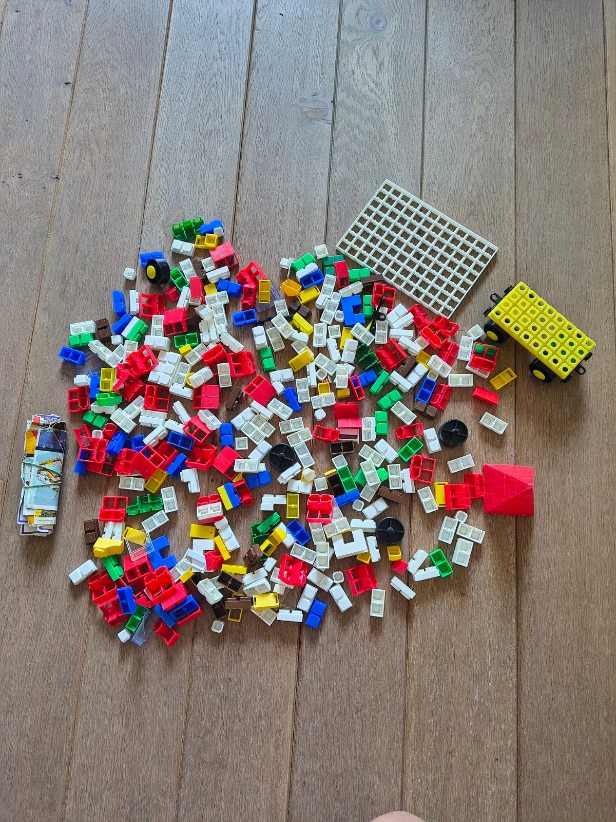 mooie partij plastic bouwstenen BAMBINO MONTI van alles wat, Kinderen en Baby's, Speelgoed | Bouwstenen, Ophalen, Gebruikt