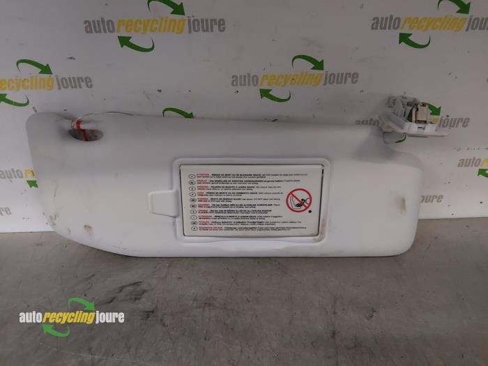 Zonneklep van een Peugeot 208, Gebruikt, -, -, -