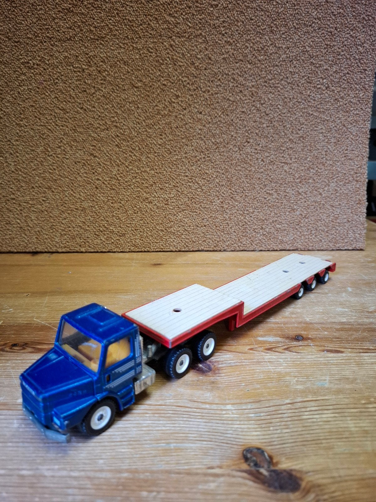 Siku Scania met oplegger dieplader, Ophalen of Verzenden, Gebruikt, Bus of Vrachtwagen, SIKU