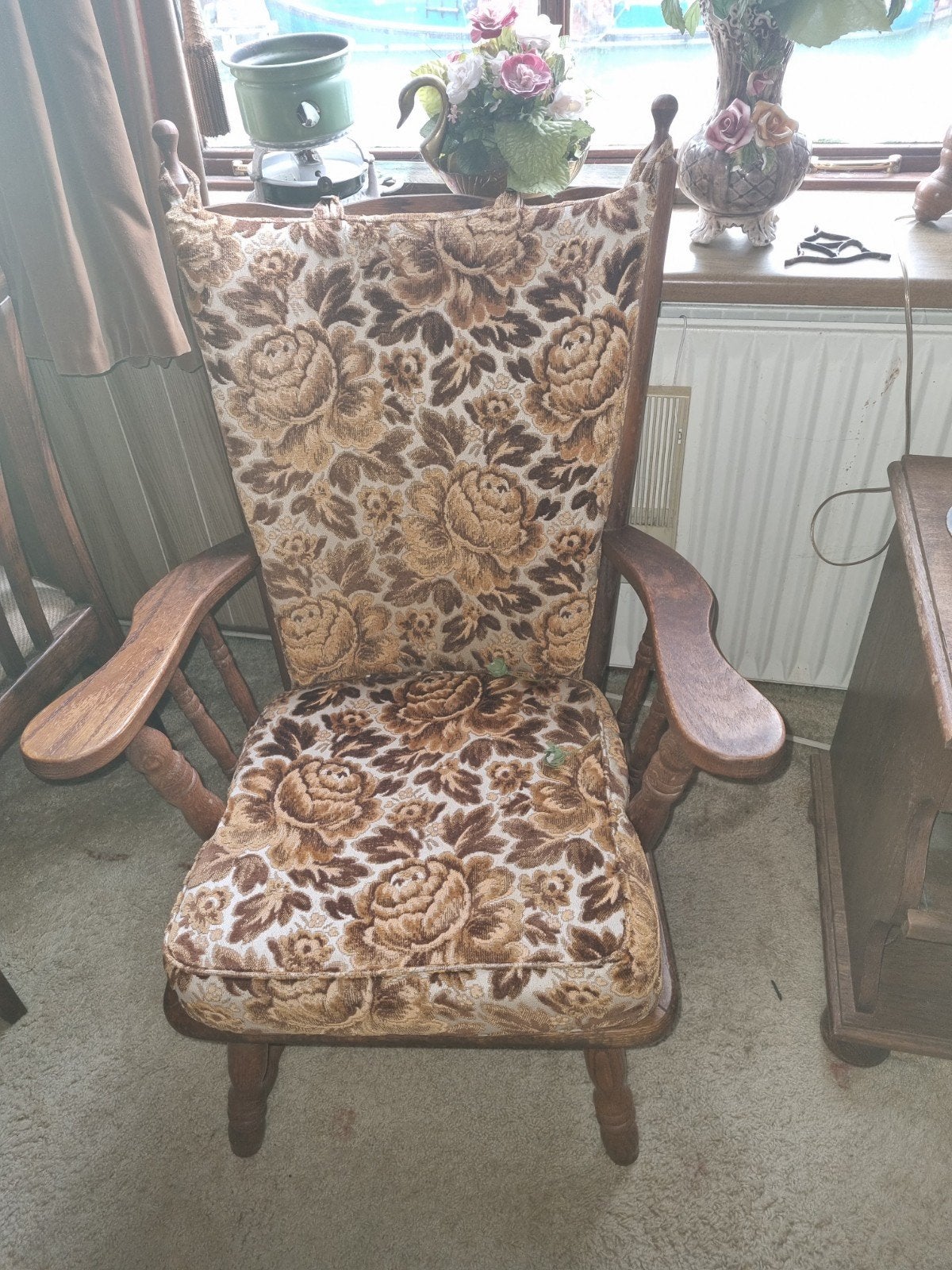 Vintage houten stoel met bloemenprint, Ophalen, Hout, Gebruikt, Overige kleuren