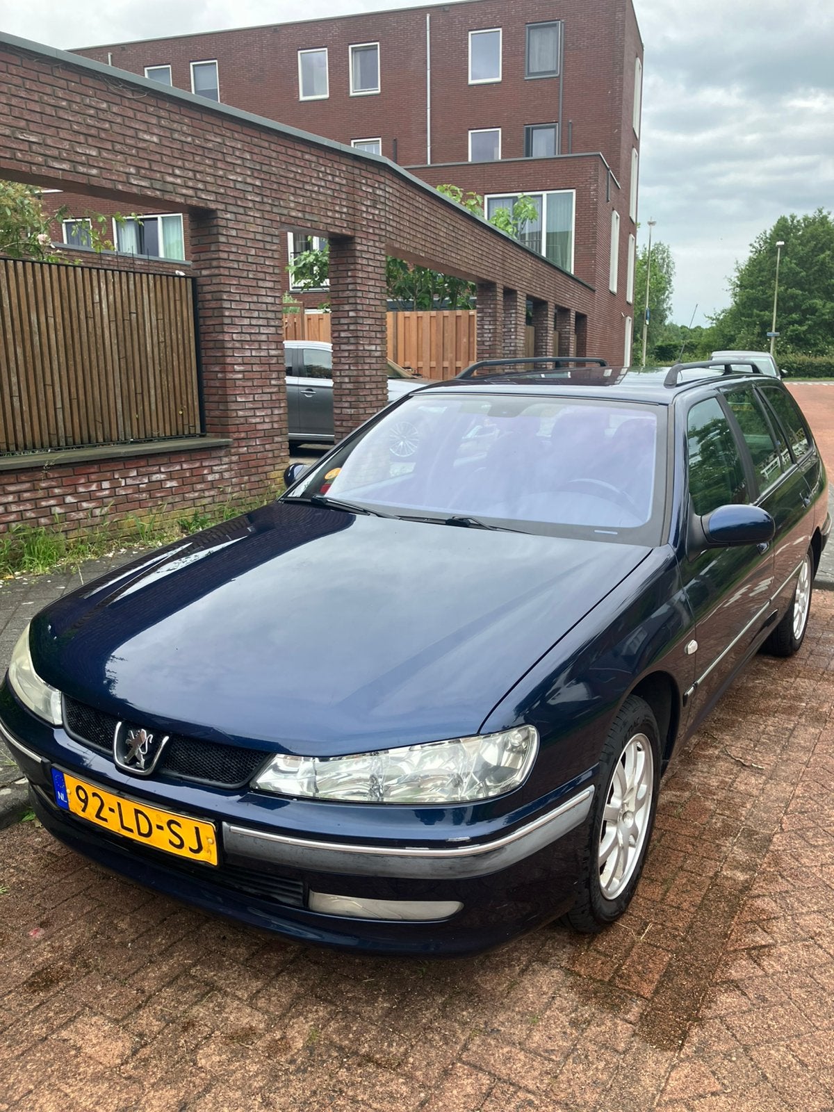 Peugeot 406 2.2 16V Gentry Break Prem. 2003 Blauw, Auto's, Peugeot, Voorwielaandrijving, 745 kg, 2230 cc, 4 cilinders