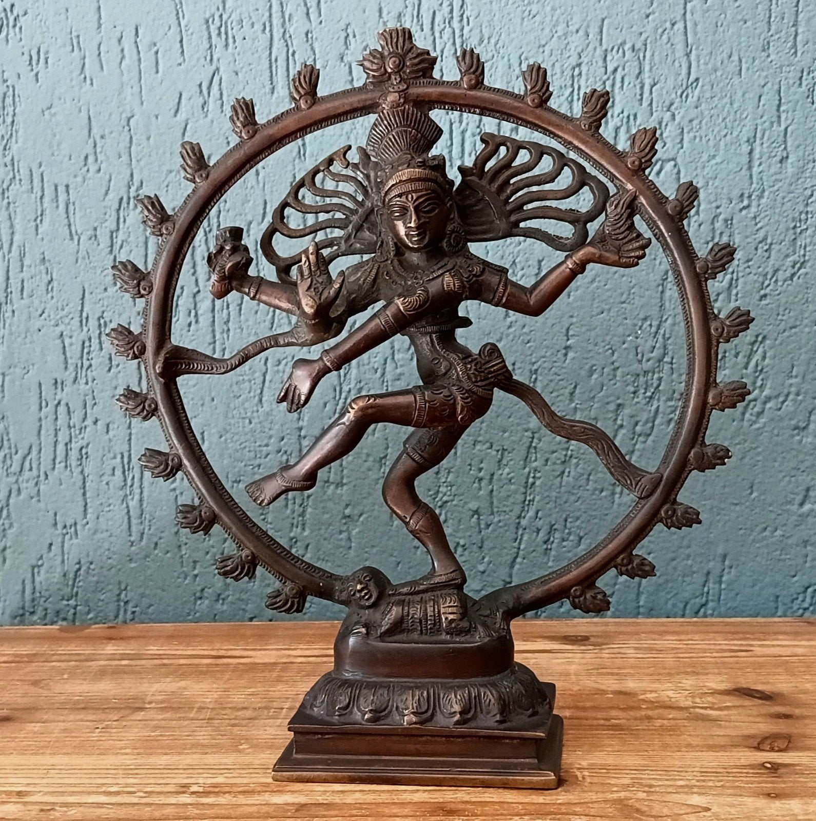 Shiva bronzen beeldje, 29.5 cm hoog, 2 kg, Ophalen of Verzenden, 20 - 50 cm, Beeld, Bruin