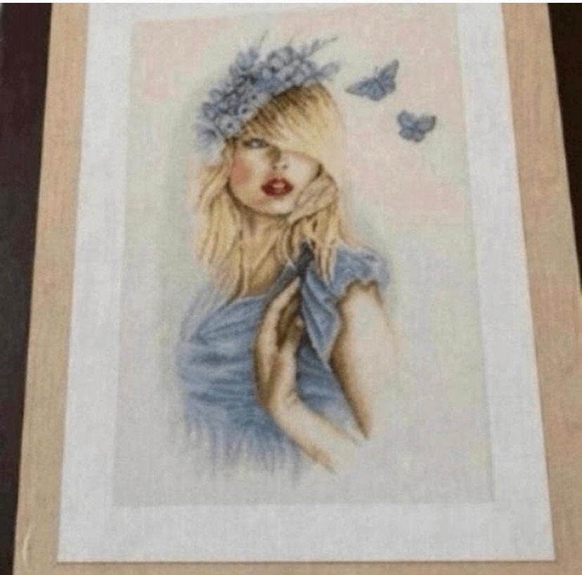 BORDUURPAKKET LANARTE BLUE BUTTERFLIES, Hobby en Vrije tijd, Borduren en Borduurmachines, Verzenden, Nieuw, Handborduren, Borduurpakket