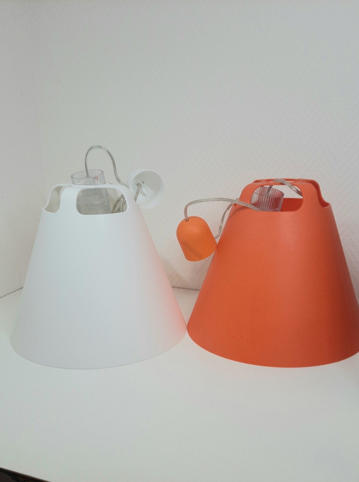 4 kunststof bellino italy hanglampen, lees de beschrijving, Ophalen of Verzenden, Nieuw, Kunststof, E27 (groot)