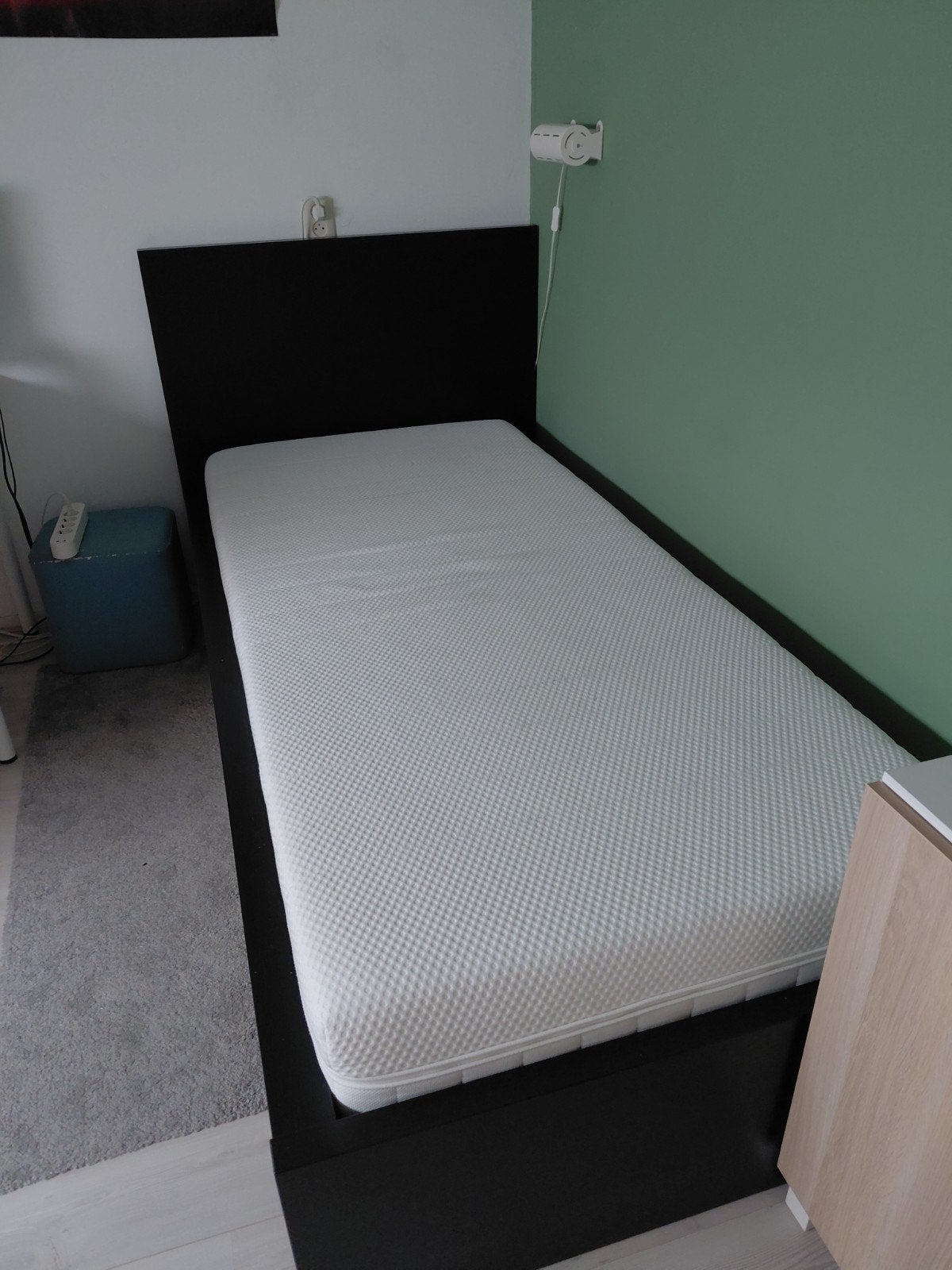 Ikea bed zwart 90x200 cm Malm, Ophalen, Gebruikt, 90 cm, Eenpersoons