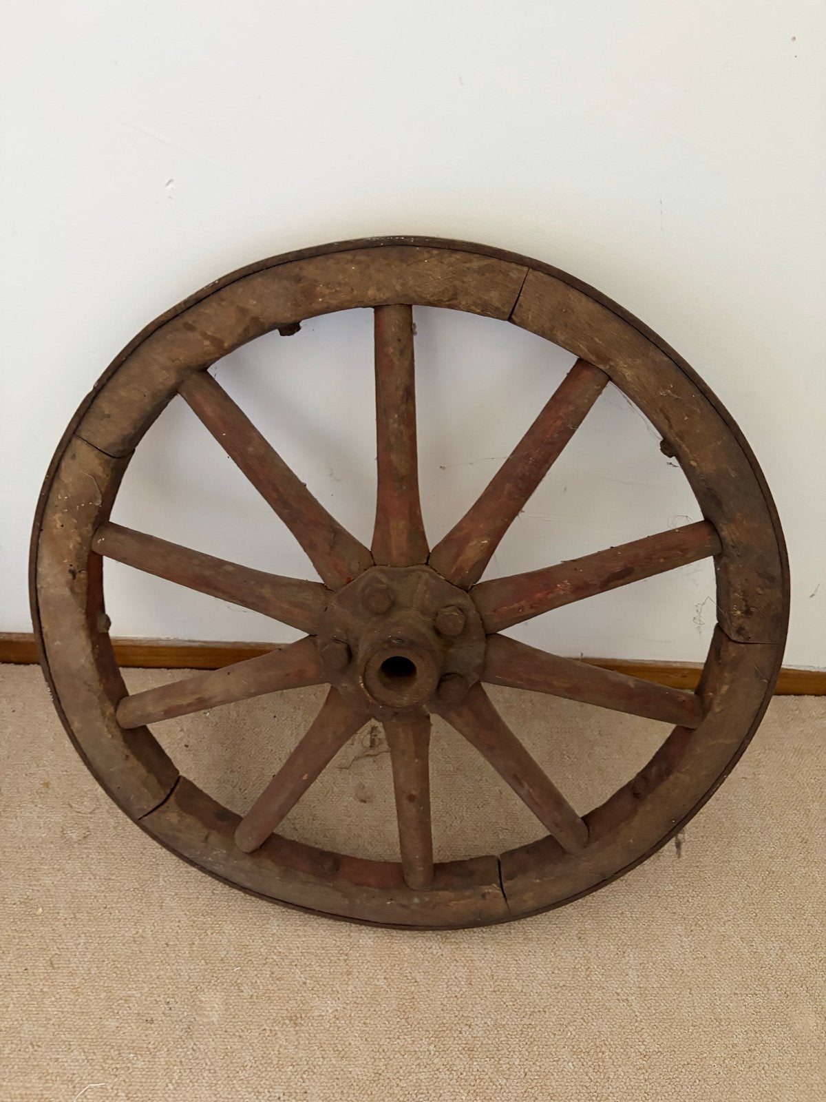 Antiek houten wagenwiel - Decoratief object, Ophalen