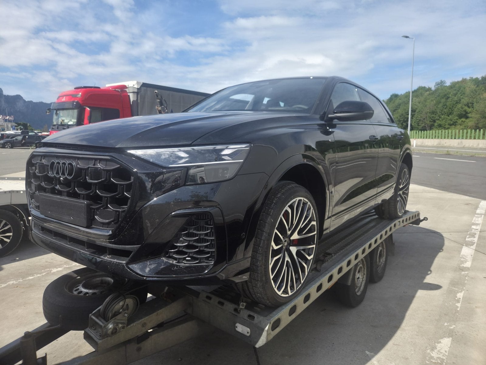 Audi Q8 60 TFSIe 490PK NIEUW | BTW | Full option | schade, Auto's, Audi, Bedrijf, Te koop