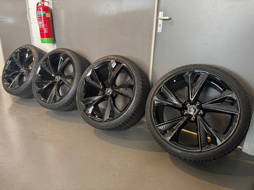 Audi RS6 RC7 C8 22 inch origineel + winterbanden NIEUW, Auto-onderdelen, 285 mm, Banden en Velgen, Nieuw, Overige maten