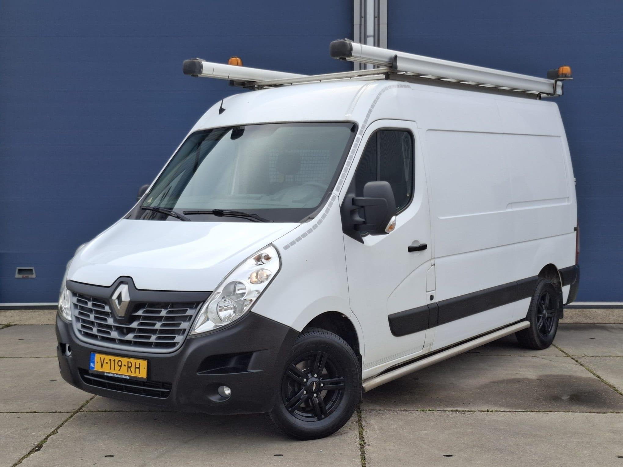Renault Master T35 2.3 dCi L2H2 AIRCO / CRUISE CONTROLE / IM, Stof, Gebruikt, Euro 6, 4 cilinders