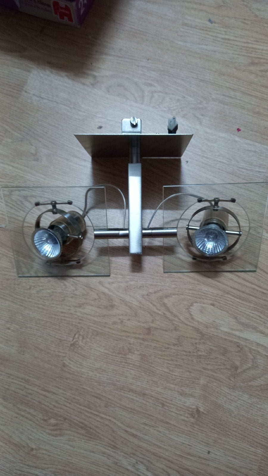 Draaibare plafondlamp met 2 spots - 37 cm breed, Gebruikt, Verstelbaar, Plafondspot, Ophalen of Verzenden