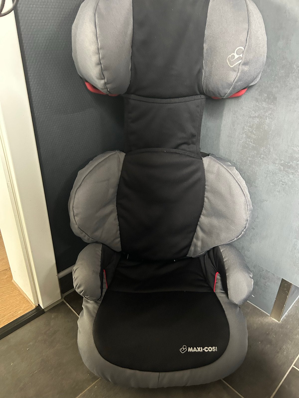 Maxi-Cosi Rodi SPS autostoel - Gewassen en fris, 15 t/m 36 kg, Maxi-Cosi, Gebruikt, Autogordel