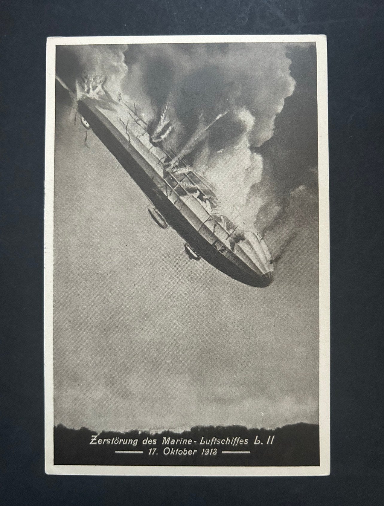 WWII Ansichtkaart Zeppelin Ramp LZ18, 1913, Ophalen of Verzenden, Zo goed als nieuw, Kaart, Foto of Prent