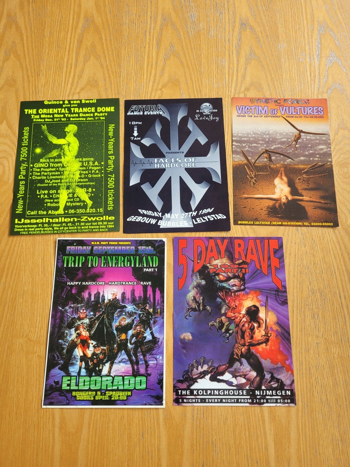 Setje diverse hardcore flyers ( gabber thunderdome ), Ophalen of Verzenden, Zo goed als nieuw