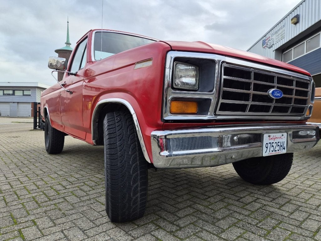 keiharde Big Block Ford F250 Bull Nose oldtimer, Overige carrosserieën, F-250, Bedrijf, Handgeschakeld