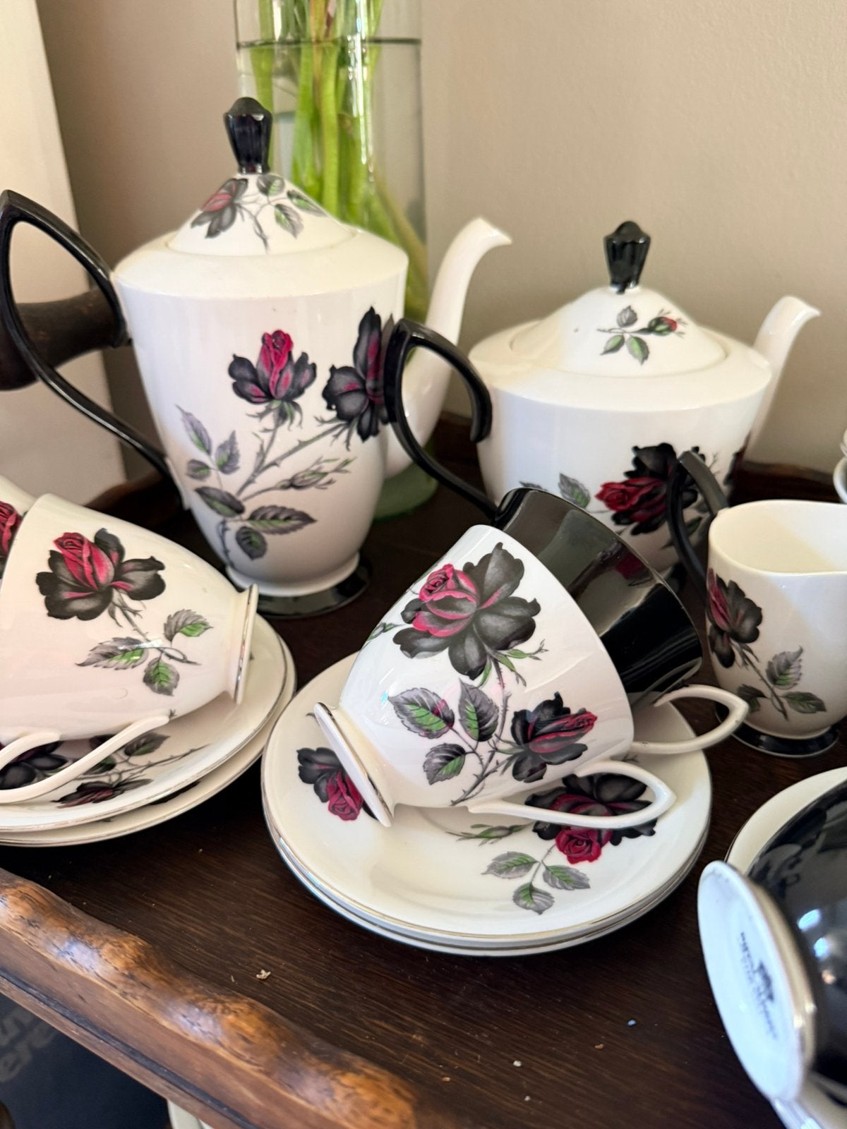 Royal Albert Masquerade 16 pers servies porselein antiek, Ophalen