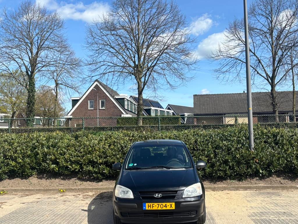 Hyundai 2004 Zwart, Auto's, Hyundai, Particulier, Airconditioning, Elektrische ramen, Regensensor, Benzine, Hatchback, Handgeschakeld