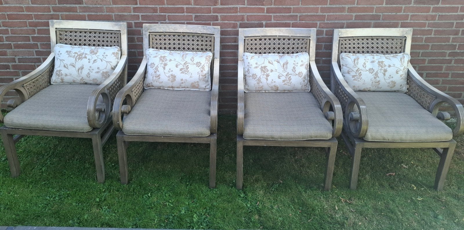 Bellagio Tuinstoelen - Aluminium en Wicker, Ophalen