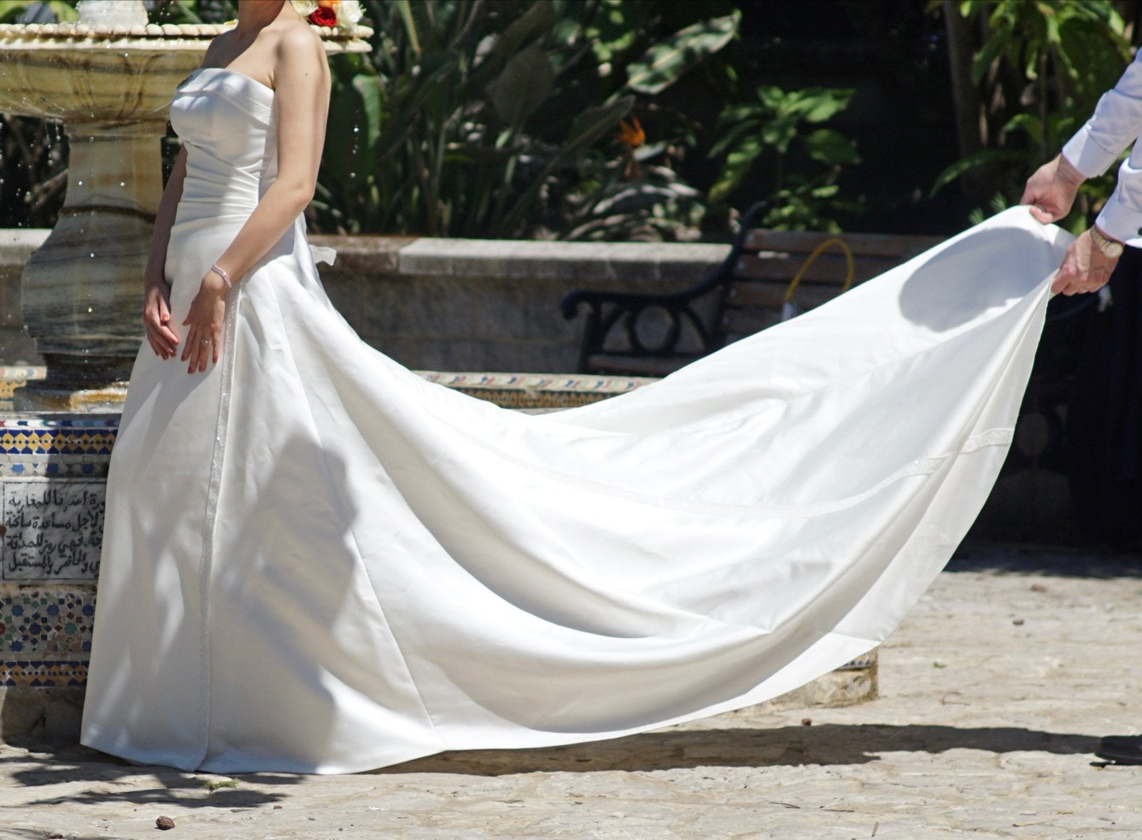 Maggie Sottero Trouwjurk - Elegant en Tijdloos, Ophalen of Verzenden, Zo goed als nieuw, Wit, Trouwjurk