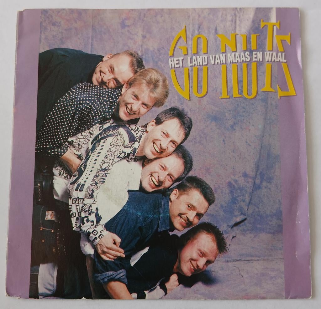 Go Nuts - Het land van Maas en Waal, Ophalen of Verzenden, Gebruikt, Nederlandstalig, Single