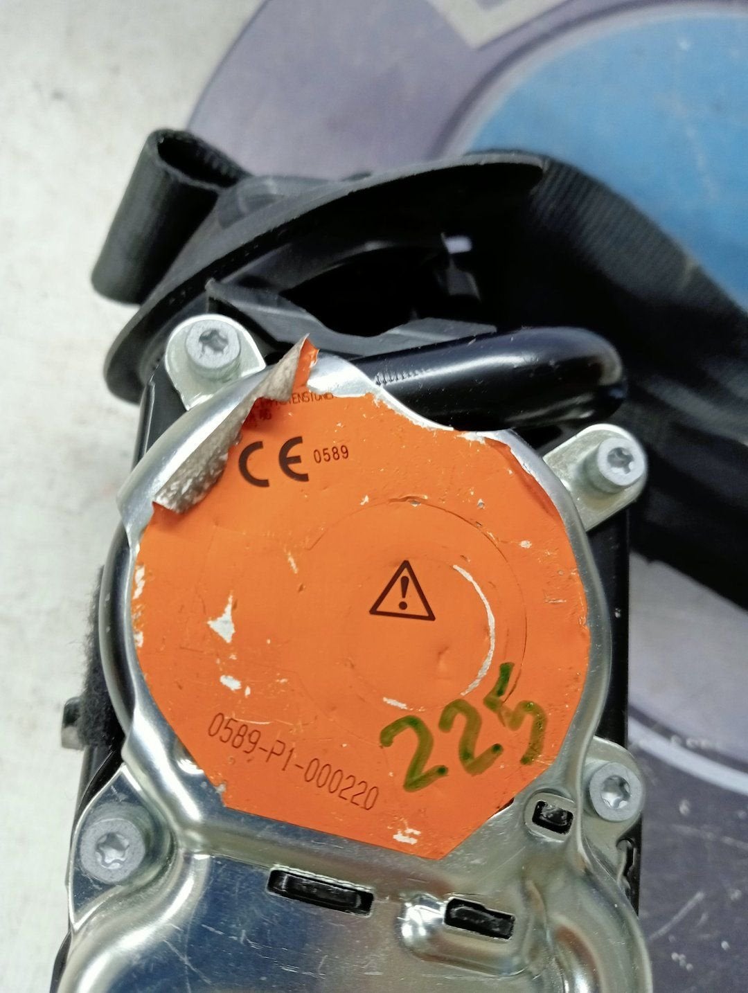 Veiligheidsgordel rechts-voor met artikelnummer 0589P10 AUDI, Gebruikt, -, -, -