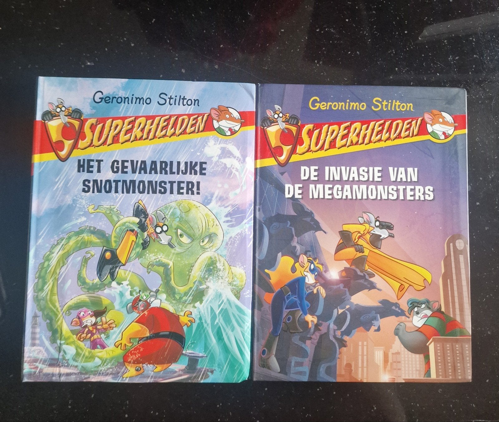Geronimo Stilton Superhelden, Boeken, Ophalen of Verzenden, Gelezen, Geronimo Stilton, Fictie