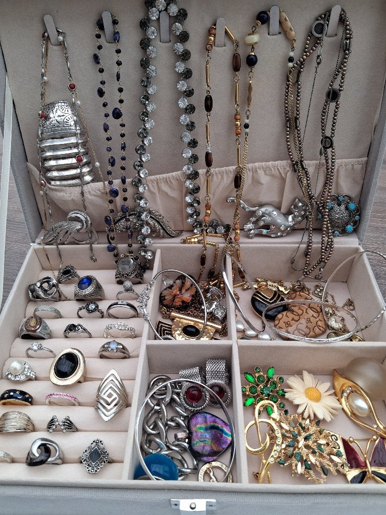 Lot vintage sieraden, Verzenden, Overige materialen, Met edelsteen