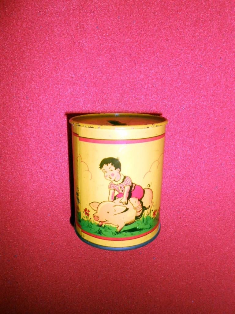 Oud blikken spaarpotje: varkentjes, Verzamelen, Spaarpotten, Ophalen of Verzenden, Gebruikt, Metaal of Blik, Dier