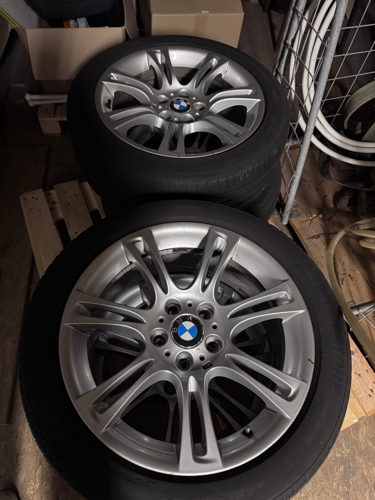 BMW 18 inch velgen met zomerbanden 245/45R18, Motoren, Ophalen, Gebruikt