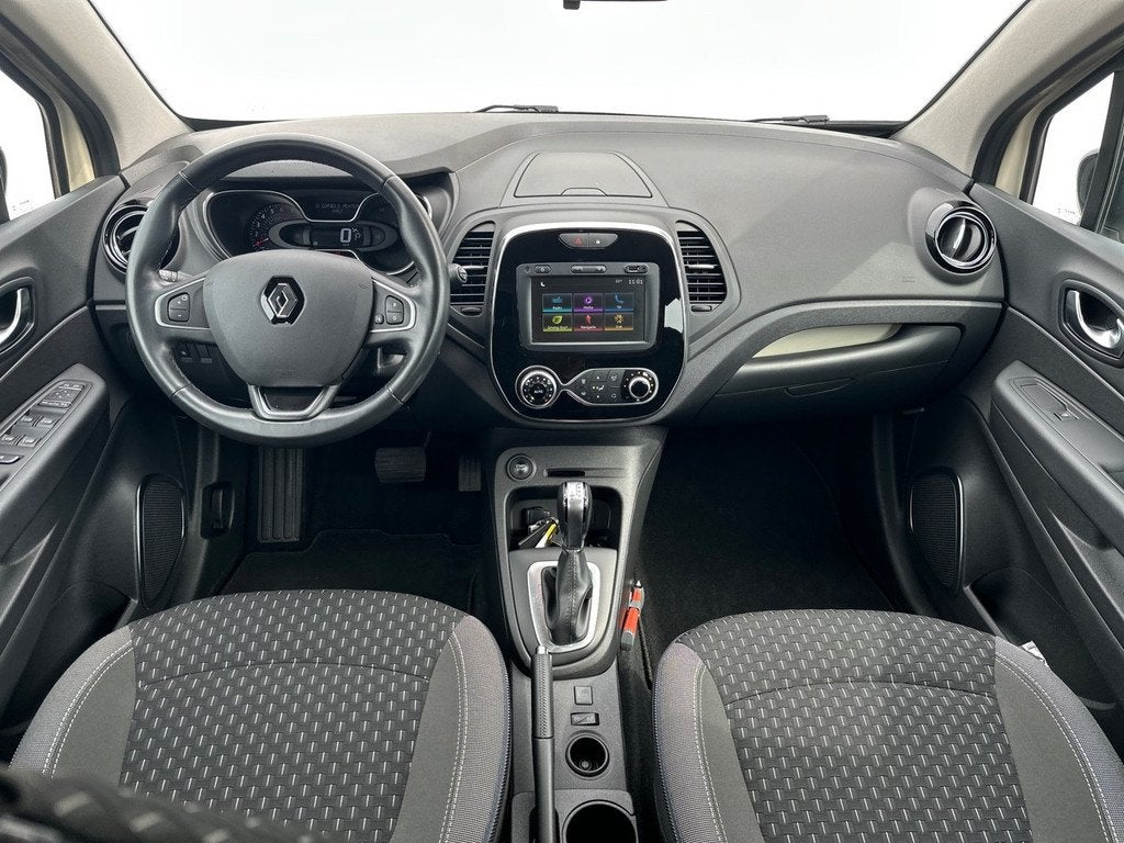 Renault Captur 1.3 TCe Intens CAMERA / CRUISE / STOELVERW /, Gebruikt, Euro 6, 4 cilinders, 150 pk