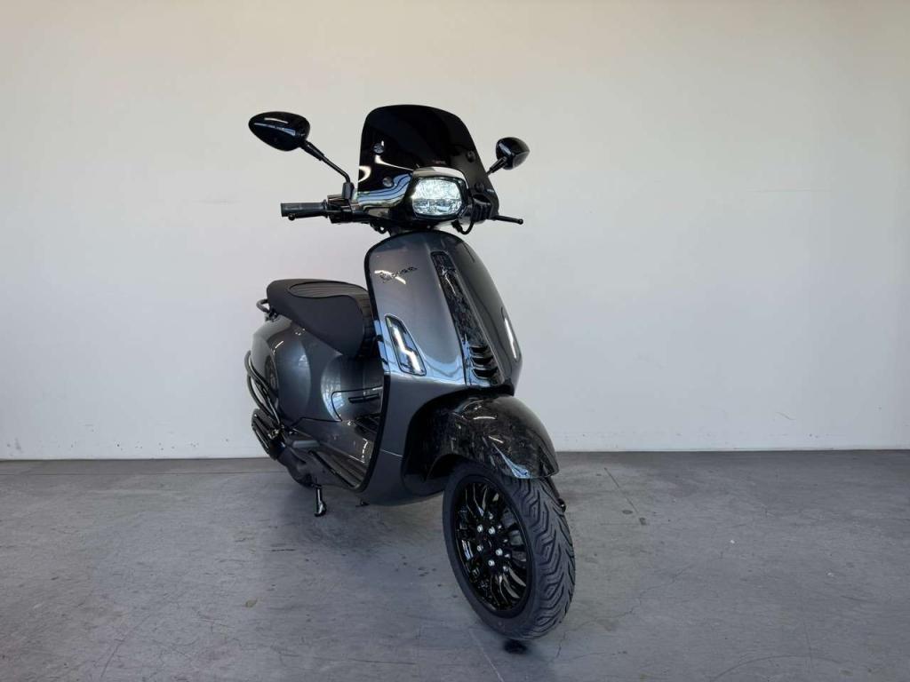 Vespa Sprint Brom 45 km/h,BWJ 2023,Agaat GrijsXForged Carbon, Niet ingevuld, Gebruikt, Maximaal 45 km/u, Niet ingevuld
