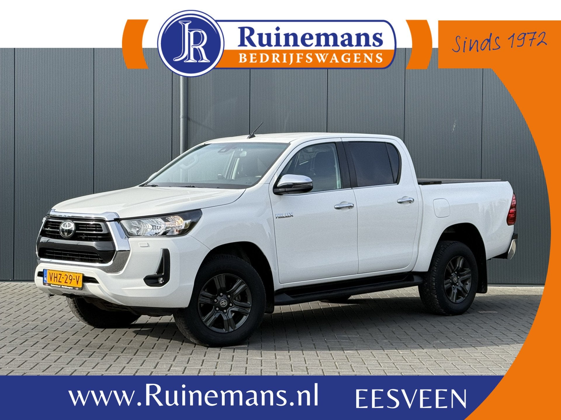 Toyota Hilux 2.4 D-4D AUTOMAAT / 4x4 / 1e EIG / 3.500 KG AHG, Auto's, Automaat, Gebruikt, Euro 6, 4 cilinders
