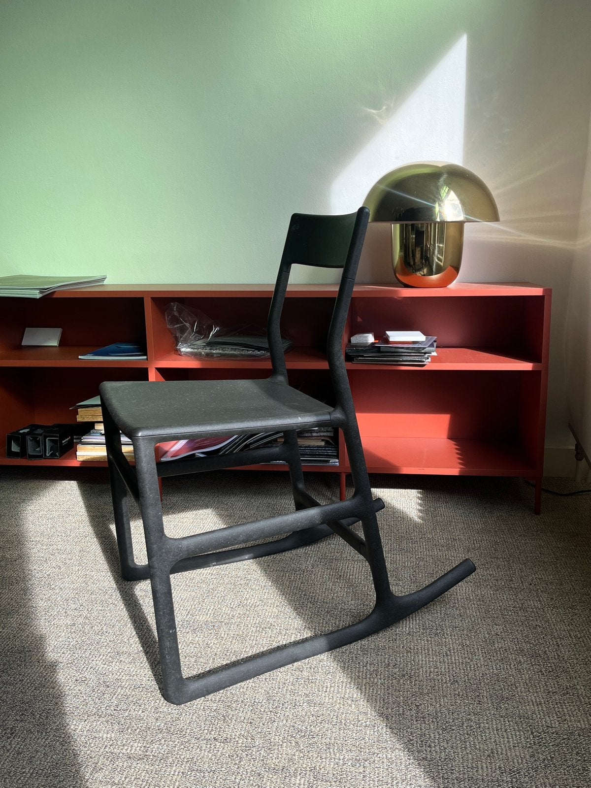 Schommelstoel design klassieker van het Zweeds woonwarenhuis, Kunststof, Gebruikt, Zwart, Eén