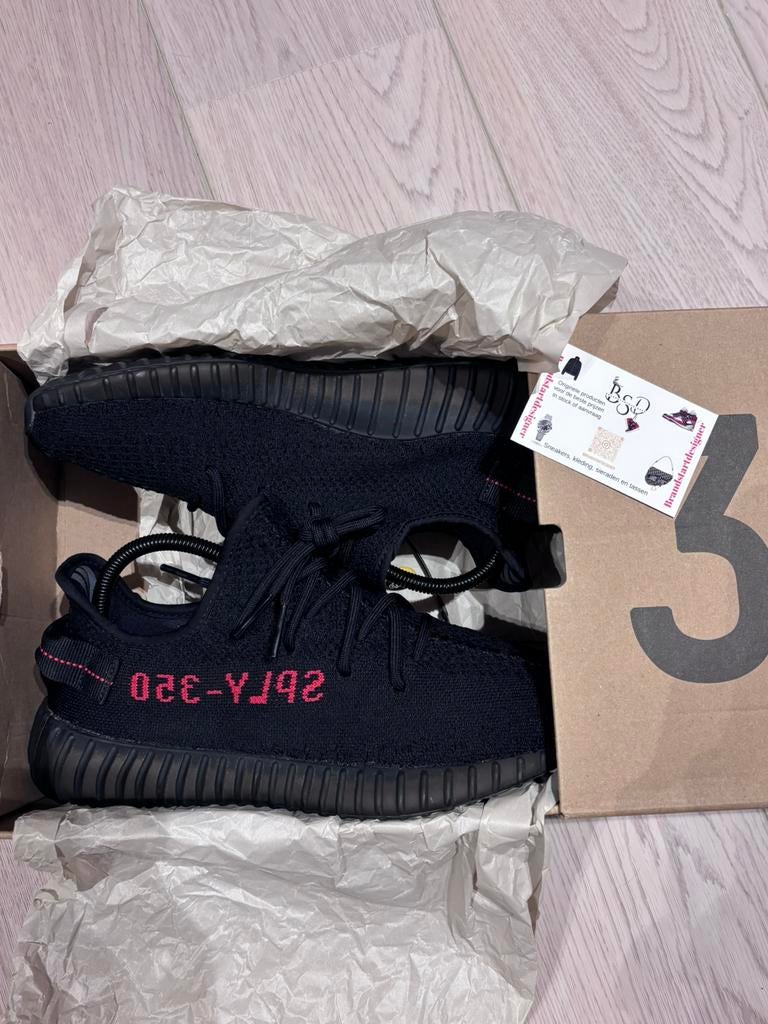 Yeezy Boost 350 V2 Bred (42) + legit Check, Kleding | Heren, Schoenen, Ophalen, Zwart, Sneakers of Gympen, Zo goed als nieuw