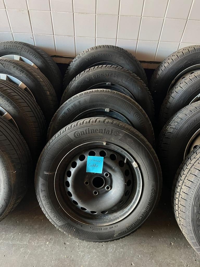 Set 165/65 R15 banden op velgen – Continental & Vredestein, Auto-onderdelen, Ophalen, 15 inch, Band(en), 165 mm