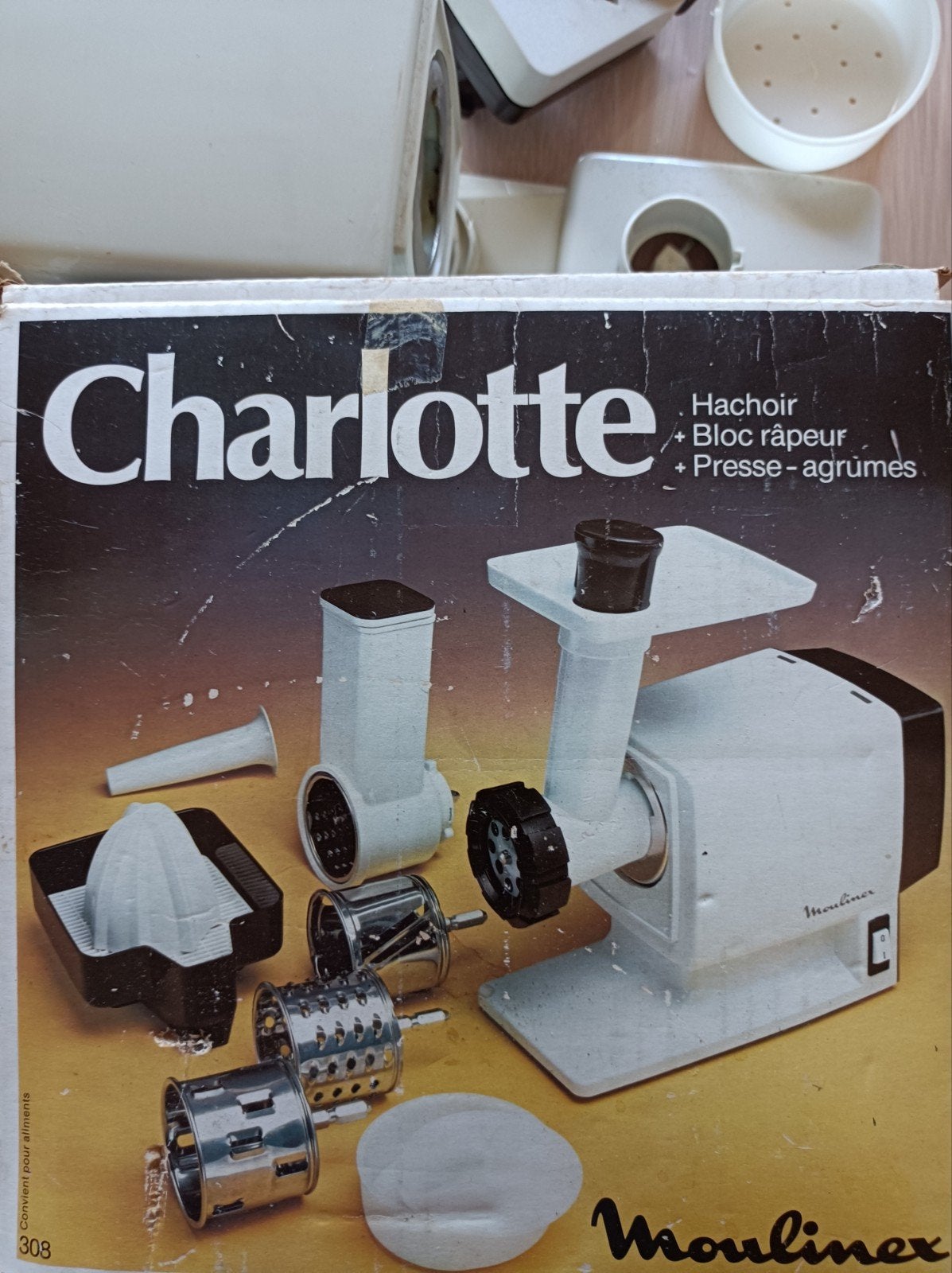 Vintage Moulinex Charlotte Vleesmolen Groentesnijder Citrusp, Minder dan 1 liter, Ophalen of Verzenden, Gebruikt, 1 snelheid