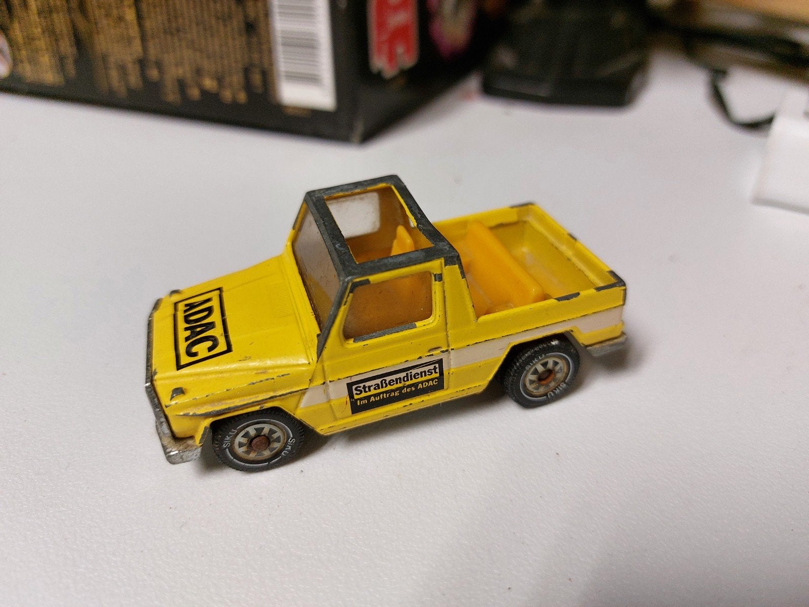 Siku Mercedes-Benz 280 GE ADAC Straßendienst W-Germa, Hobby en Vrije tijd, Ophalen of Verzenden, Gebruikt, Auto, SIKU