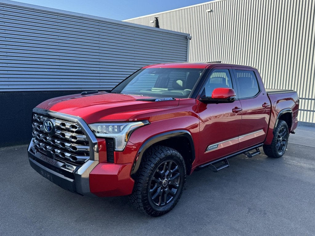 Toyota Tundra 3.5L Hybrid Platinum Crew Max Full-option! 5-Z, Auto's, Stof, Gebruikt, Overige brandstoffen, Bedrijf