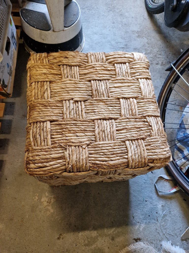 houten poef, Ophalen, Minder dan 50 cm, Gebruikt, Vierkant