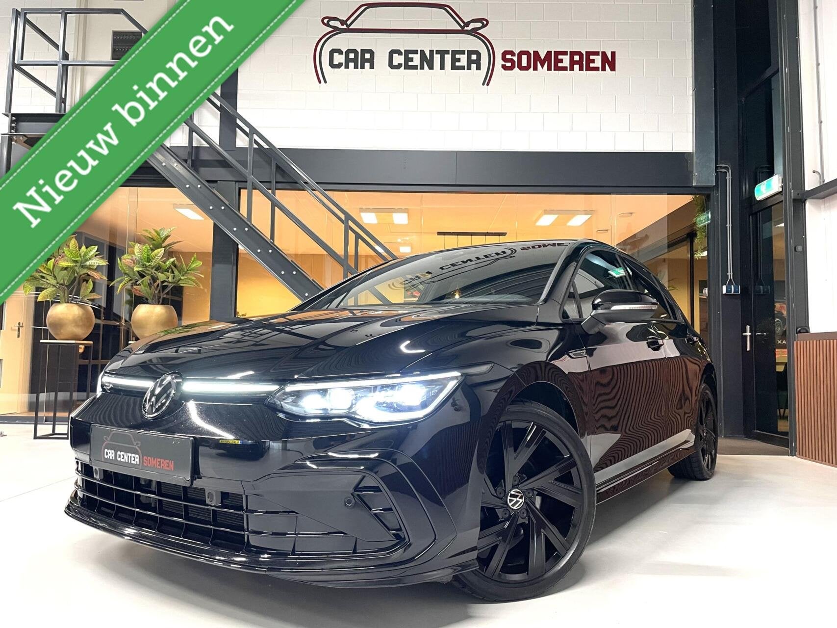 Volkswagen Golf 1.5 TSI R-Line Black Style/ Cam/ H&K/ Keyles, Auto's, Dealer onderhouden, 1498 cc, 4 cilinders, 1246 kg