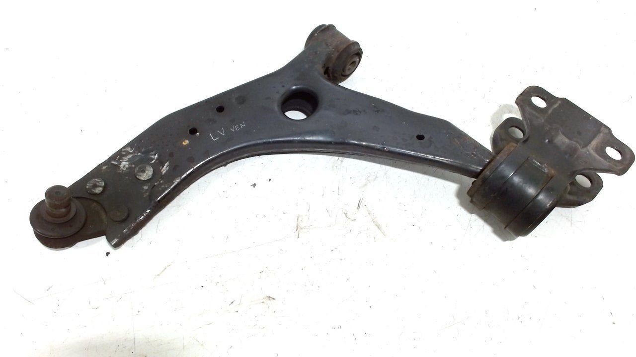 Draagarm links voor Ford Focus, Onderdelen@venauto.nl, Van der Ven Autorecycling B.V., Gebruikt, Ettenseweg 76, 4706 PB Roosendaal, The Netherlands
