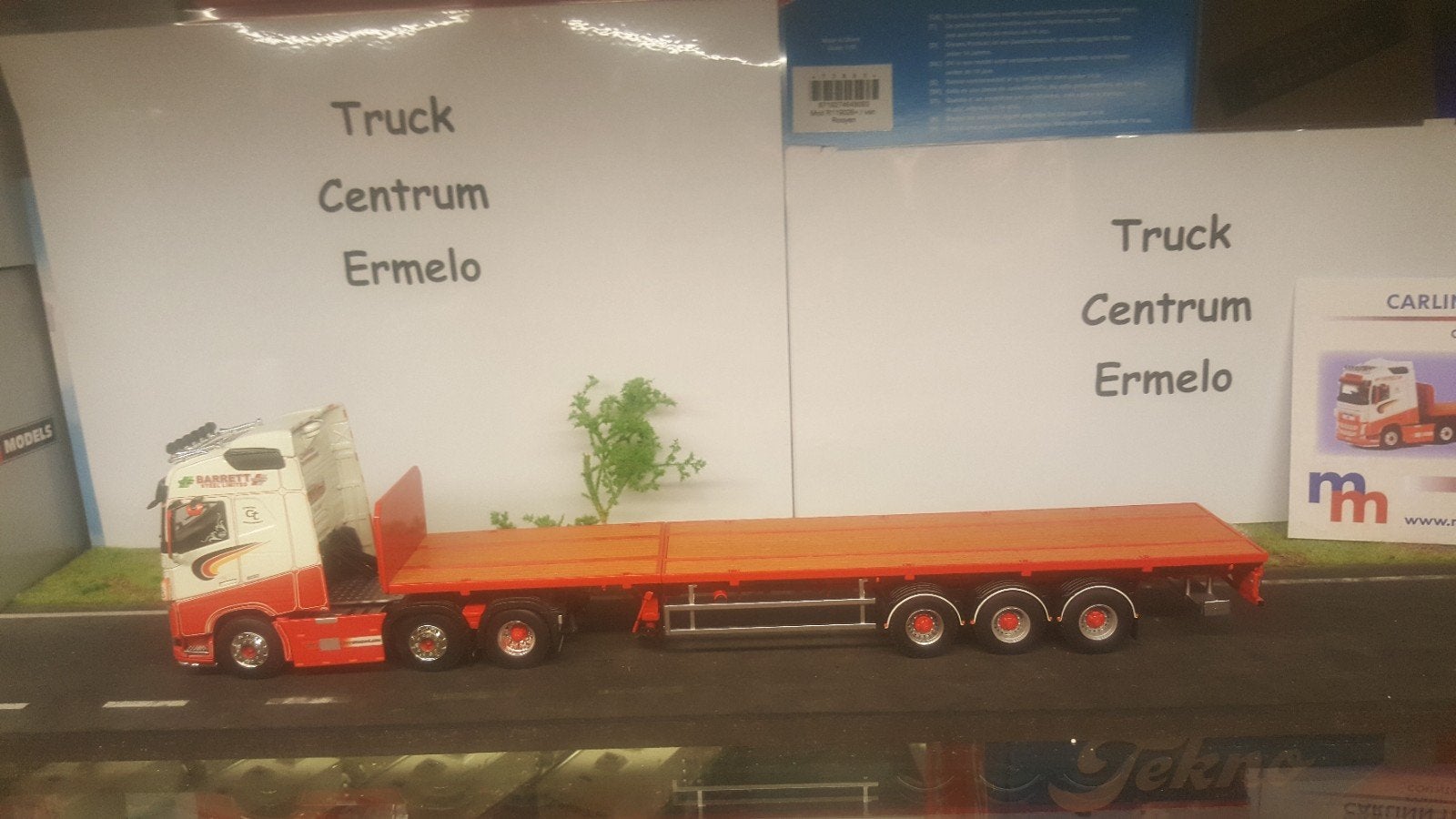 CARLINN TRANSPORT VOLVO FH4 FLAT BED
Exclusief model zijn er, Ophalen of Verzenden, Nieuw, Bus of Vrachtwagen, Wsi