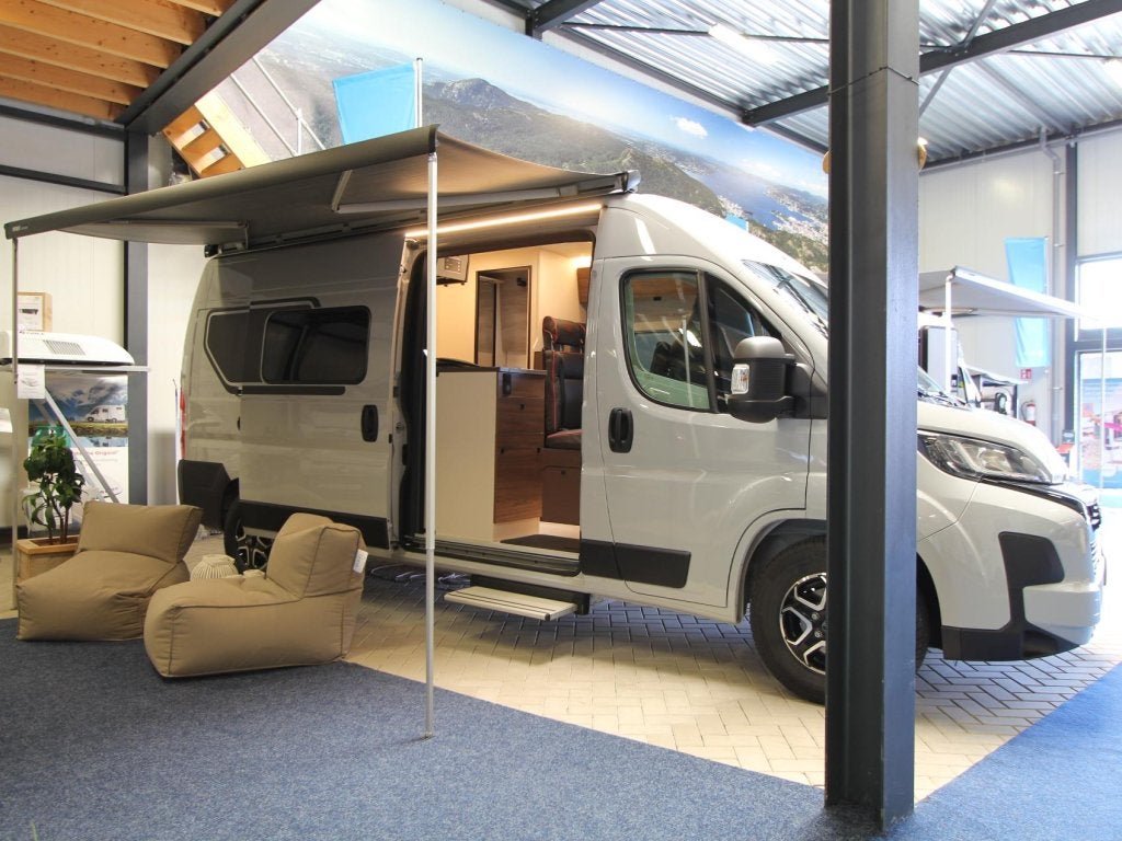 Caravans And Camping Bürstner