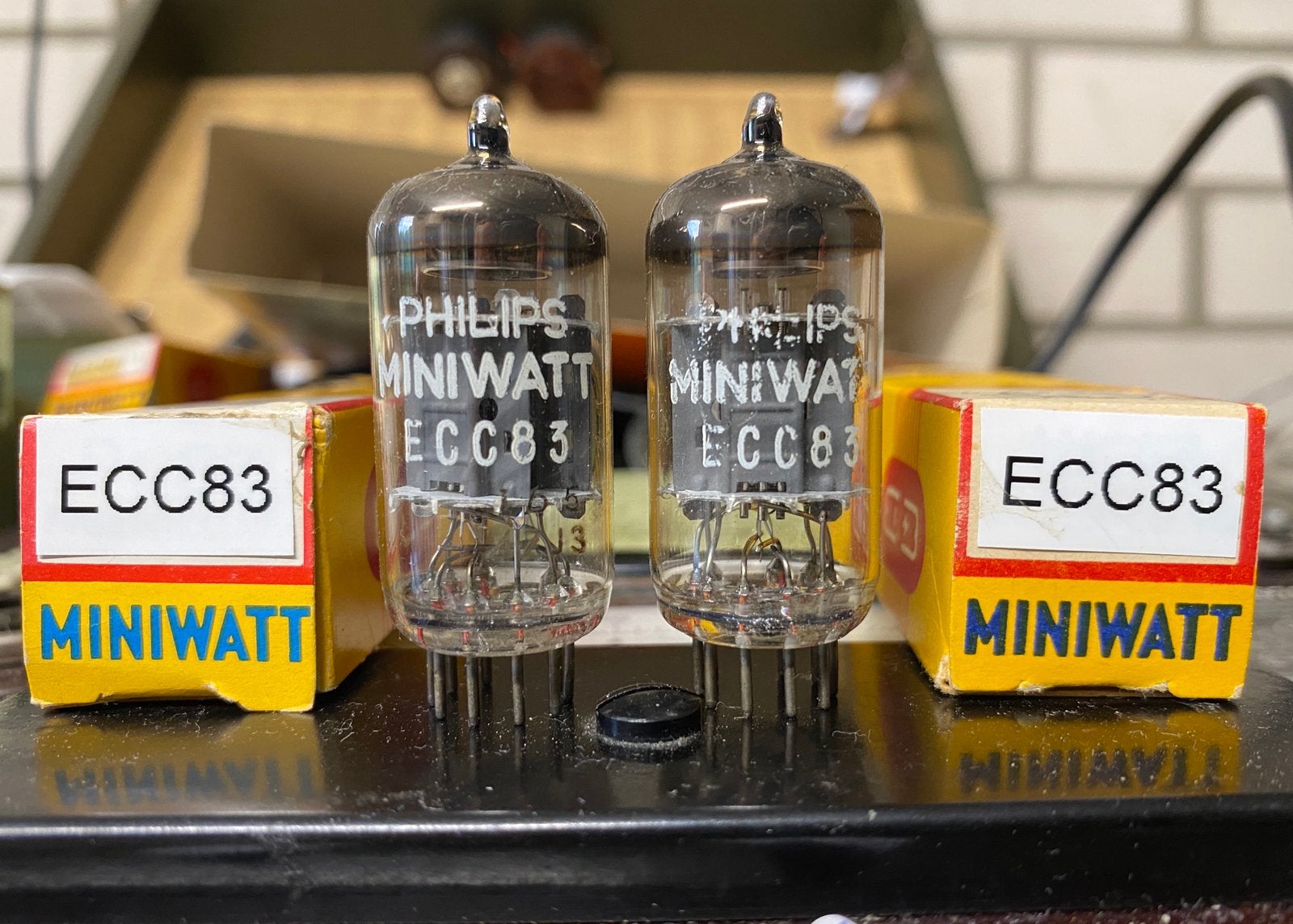 ECC83 Philips Miniwatt 12AX7 CV492, Ophalen of Verzenden