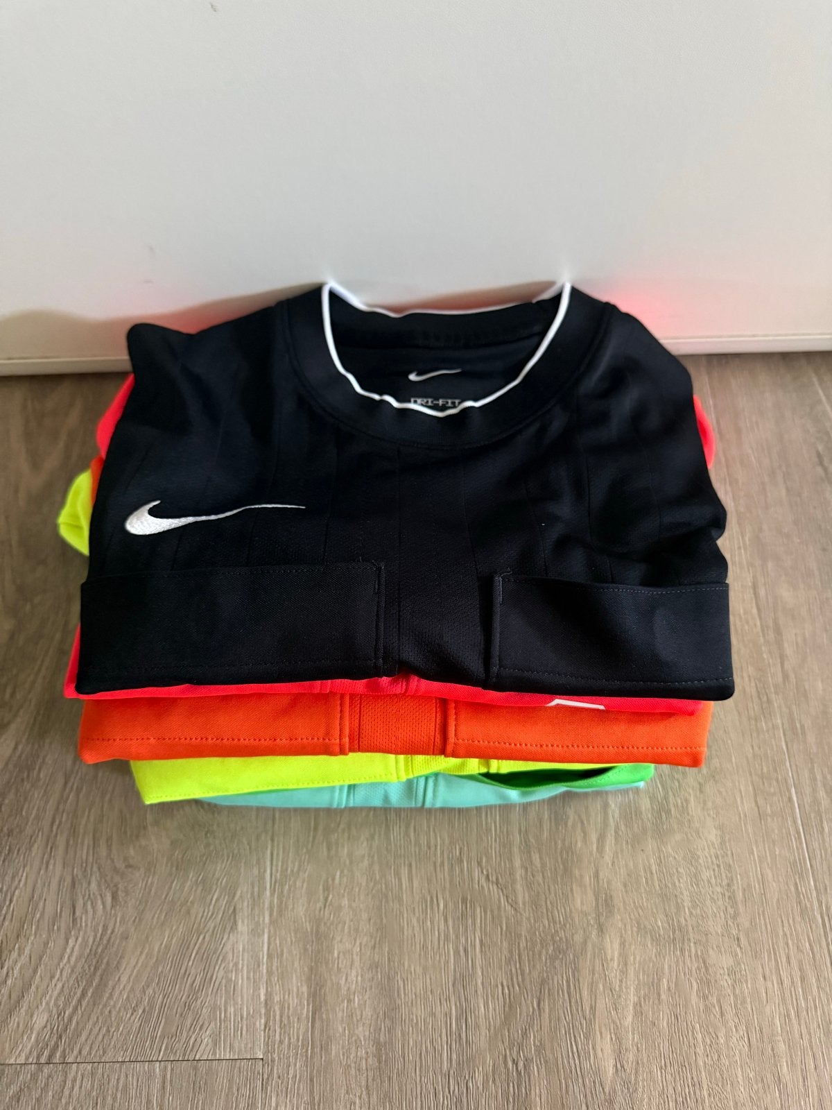 Nike KNVB scheidsrechtersshirts en trainingskleding, Kleding | Heren, Sportkleding, Ophalen of Verzenden, Zo goed als nieuw, Voetbal