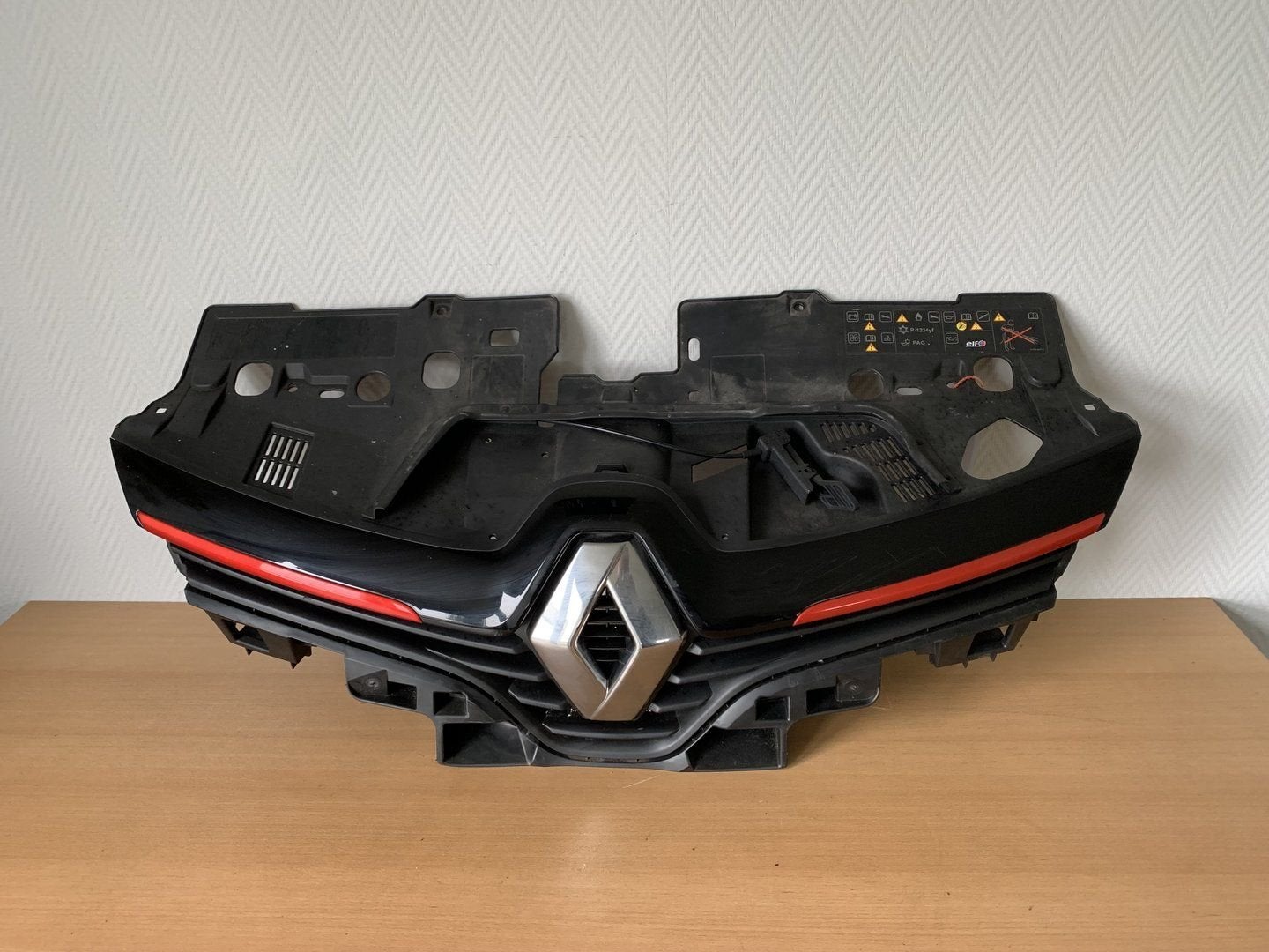 grille renault clio IV 2016 tot 2018 622561012R, Gebruikt, -, Renault, -