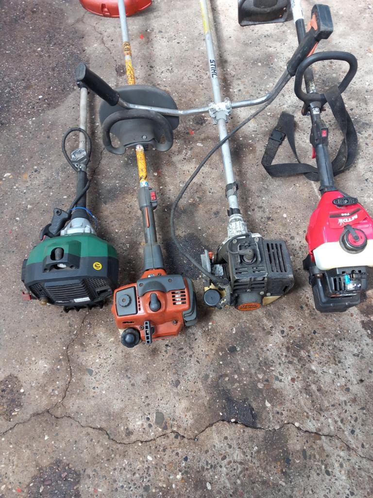 Bos,stihl,husqvarna. Mtd,kantjes strimmers maaier, maaiers, Ophalen, Gebruikt, Benzine